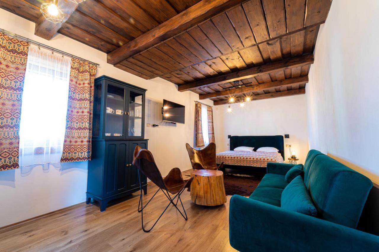 Hostal Ranc Pod Ostrou Skalou Stratená Exterior foto