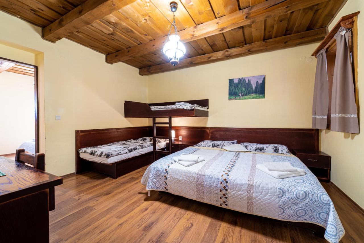 Hostal Ranc Pod Ostrou Skalou Stratená Exterior foto