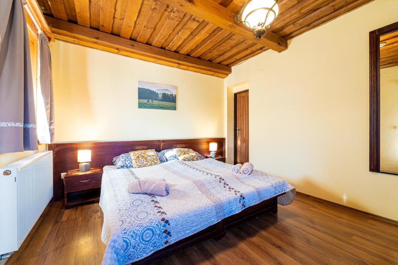 Hostal Ranc Pod Ostrou Skalou Stratená Exterior foto