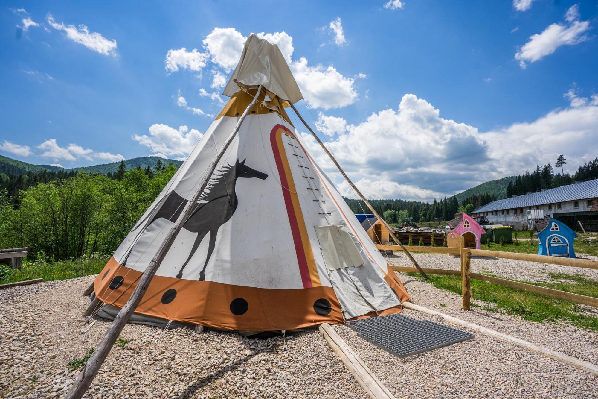 Hostal Ranc Pod Ostrou Skalou Stratená Exterior foto